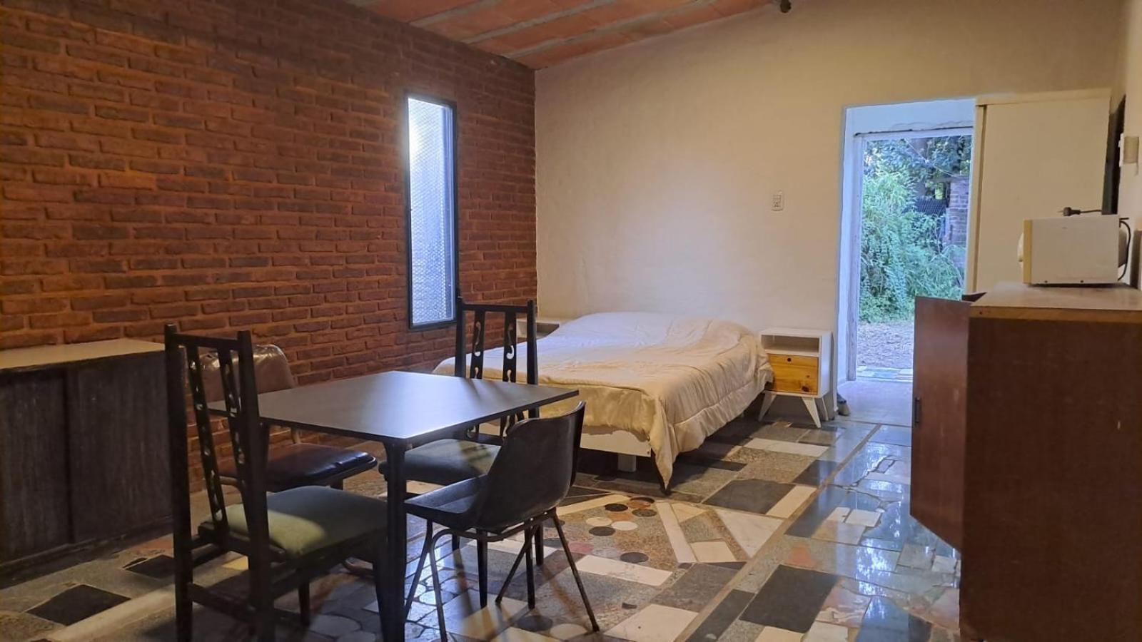 Villa Sencilla, Frente Al Rio Andino Esterno foto
